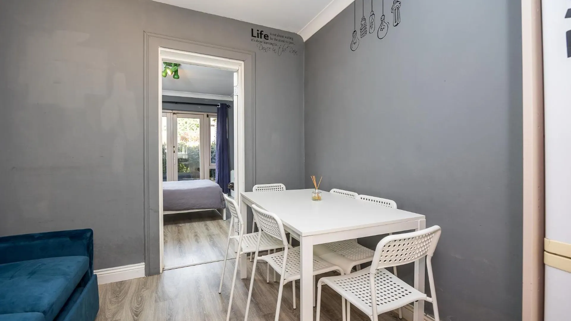 Cosy 2-Bedroom Apartment Near Airport Dublin